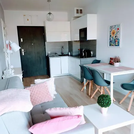 Apartment Sunrise 20 Z Widokiem Na Morze Gardenia Dziwnow